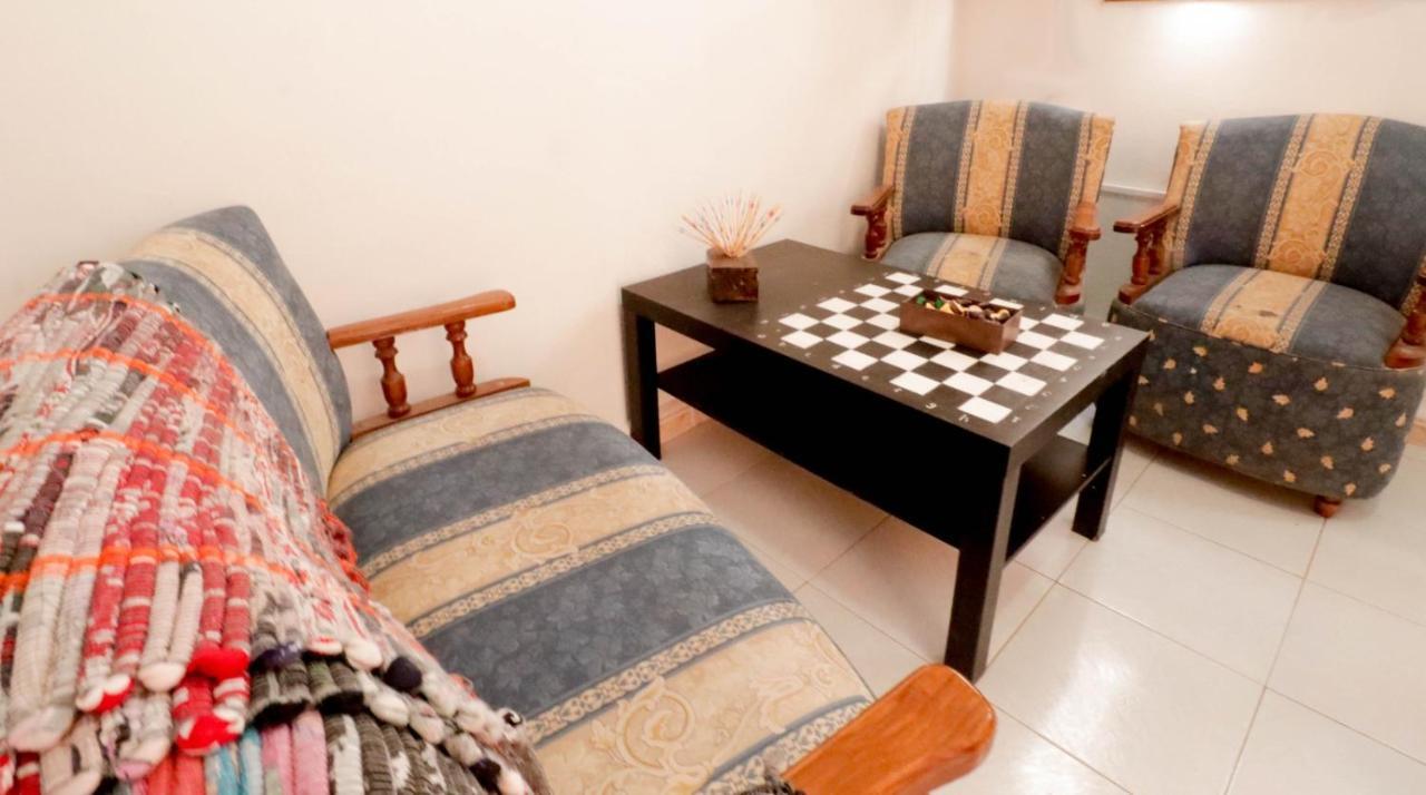 Beach House Lanzarote อาร์เรซิเฟ ภายนอก รูปภาพ